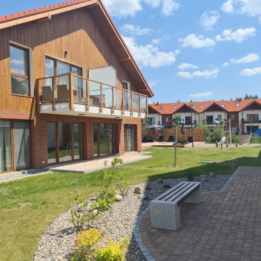 Lebskie Zacisze - Apartamenty Lebska Ostoja- Piaskowa Zarnowska Extérieur photo