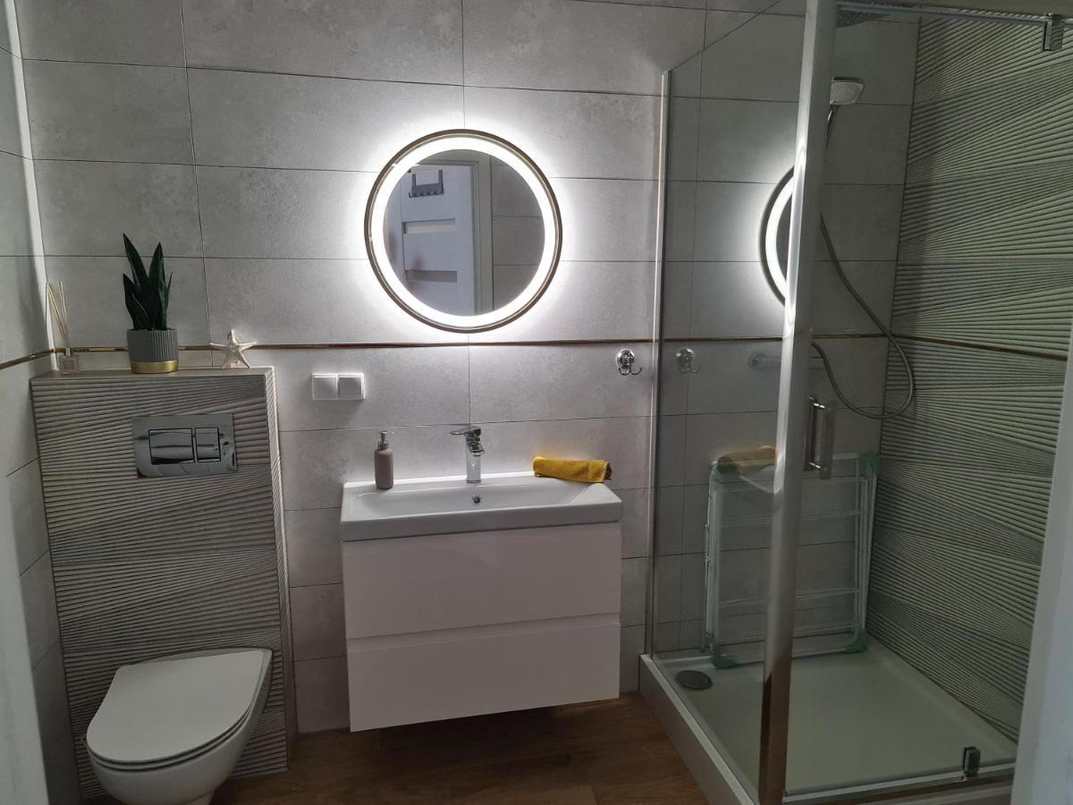 Lebskie Zacisze - Apartamenty Lebska Ostoja- Piaskowa Zarnowska Extérieur photo