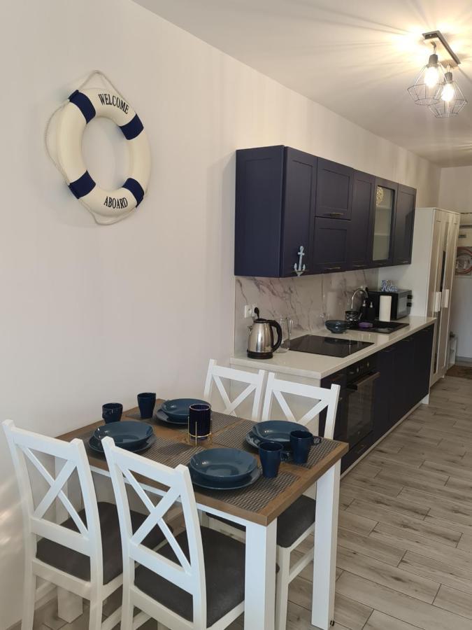 Lebskie Zacisze - Apartamenty Lebska Ostoja- Piaskowa Zarnowska Extérieur photo