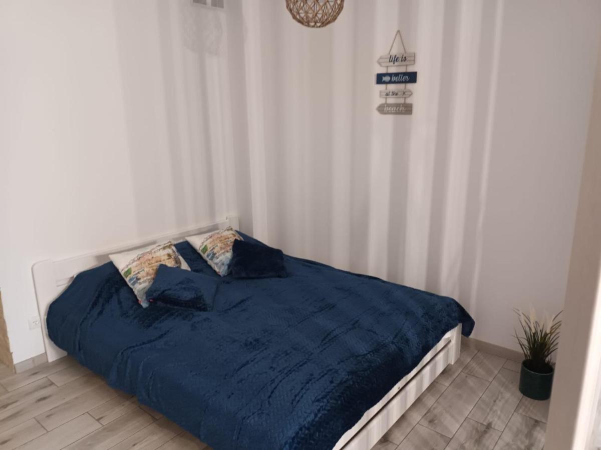 Lebskie Zacisze - Apartamenty Lebska Ostoja- Piaskowa Zarnowska Extérieur photo